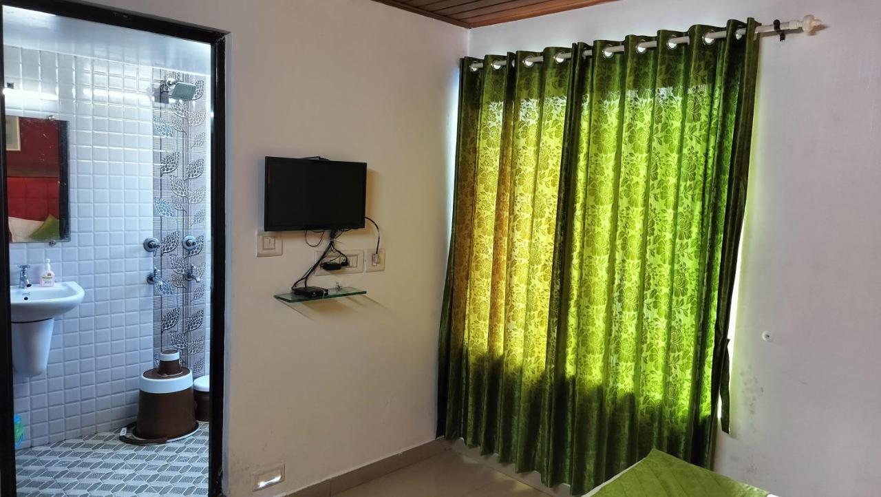 Achus Holidays Munnar Εξωτερικό φωτογραφία