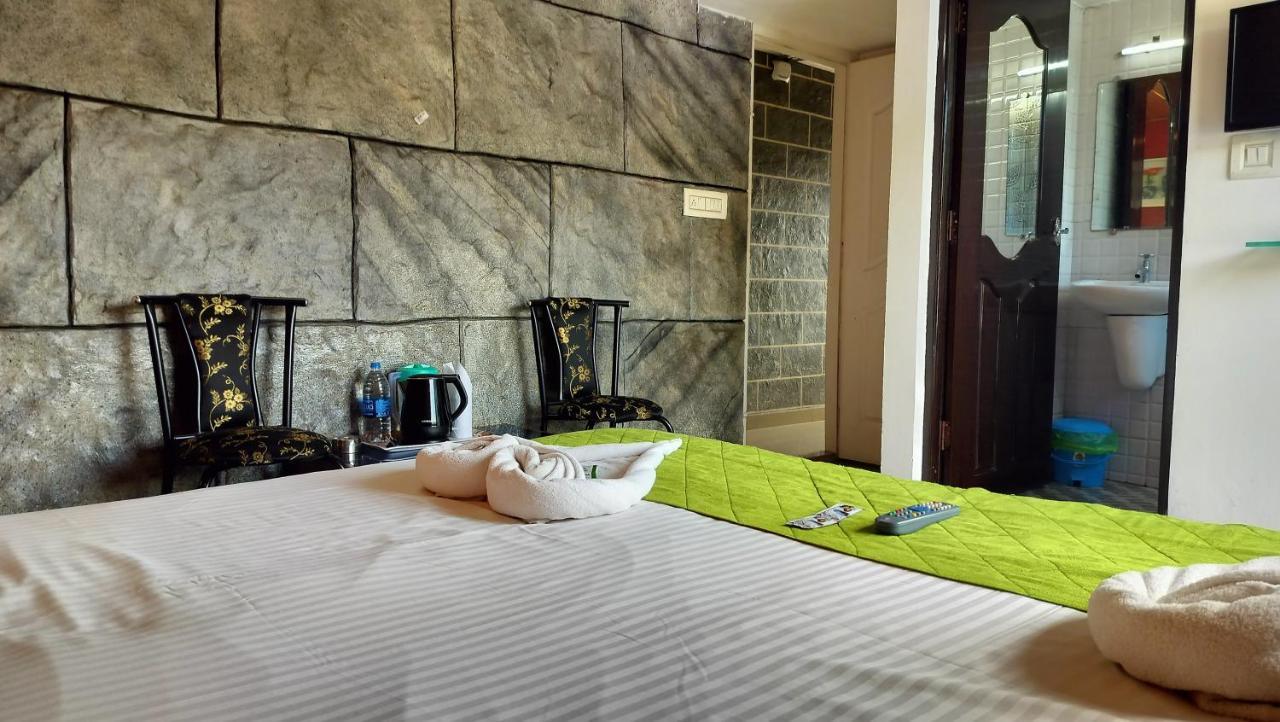 Achus Holidays Munnar Εξωτερικό φωτογραφία